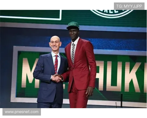 梅克在沙特签下超250万美元合同引发媒体关注